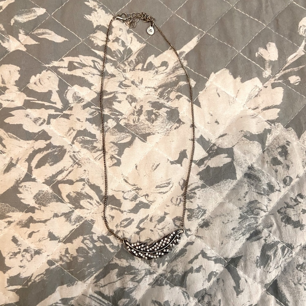 Feather necklace